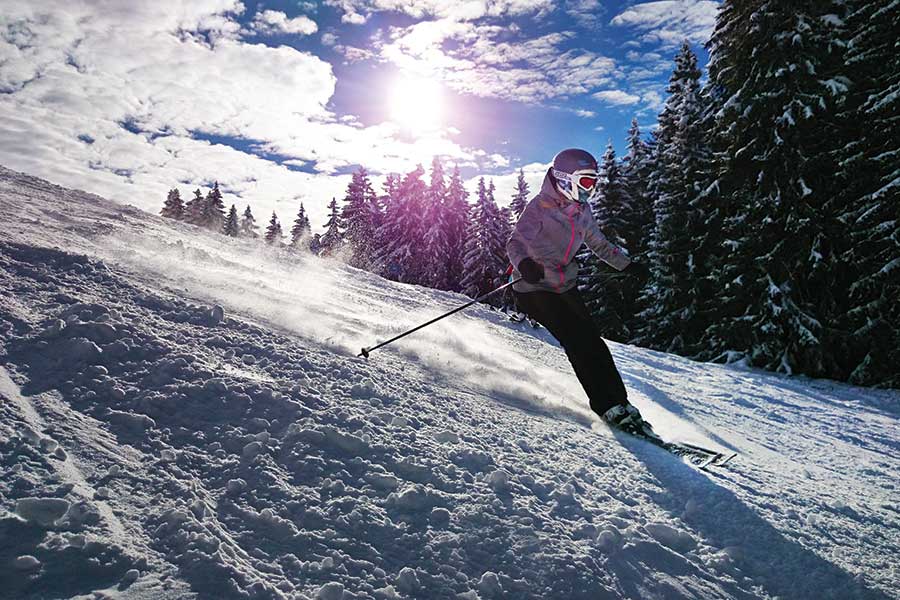 outdoor-mountain-winter-skiing-wyoming