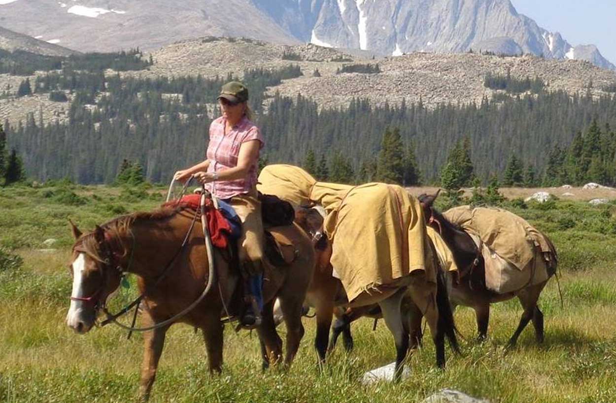 trail-rides-buffalo-wyoming