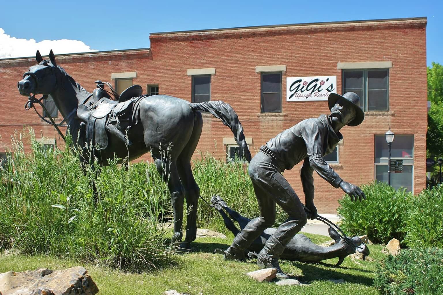 Living on the Edge Visit Buffalo & Kaycee WY